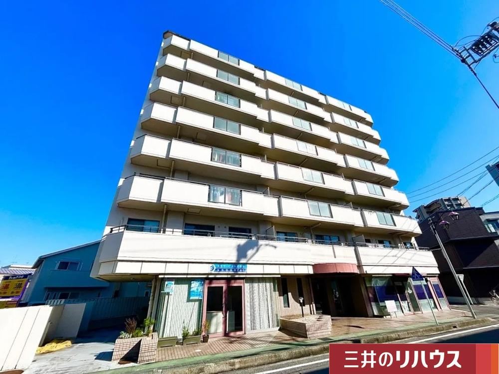 2LDK apartment in Chiryu, Aichi - Photo 1