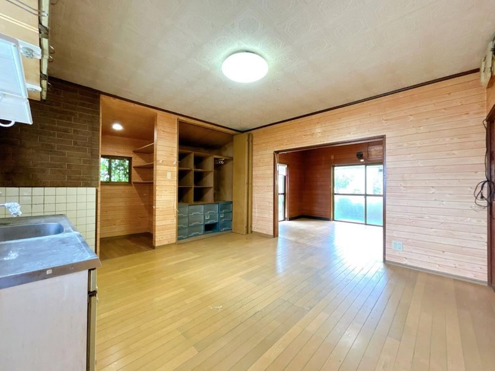 5LDK house in Konan, Shiga - Photo 1