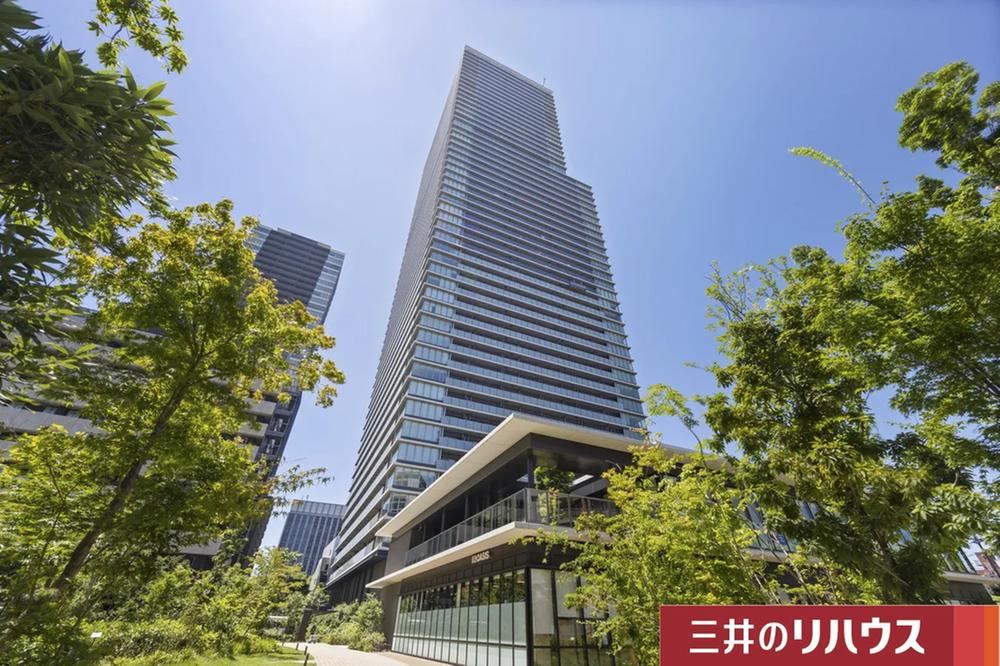 2LDK apartment in Kita Ward, Osaka - Photo 1