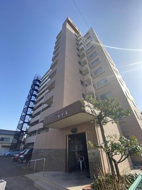 3LDK apartment in Tajimi, Gifu - Photo 1