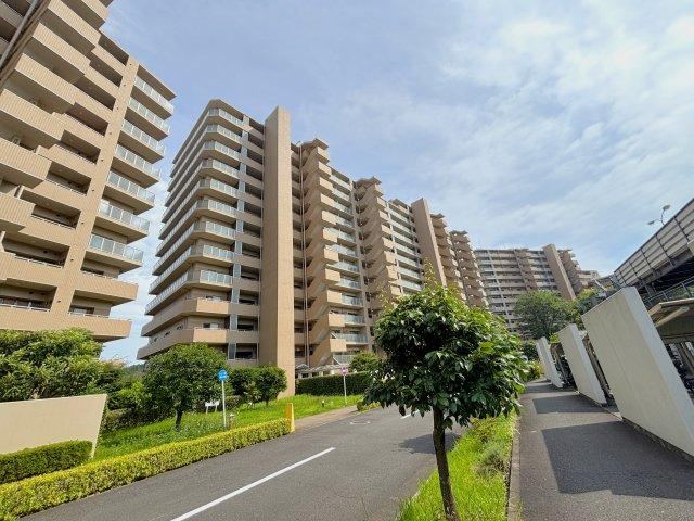 3LDK apartment in Hachioji, Tokyo - Photo 1
