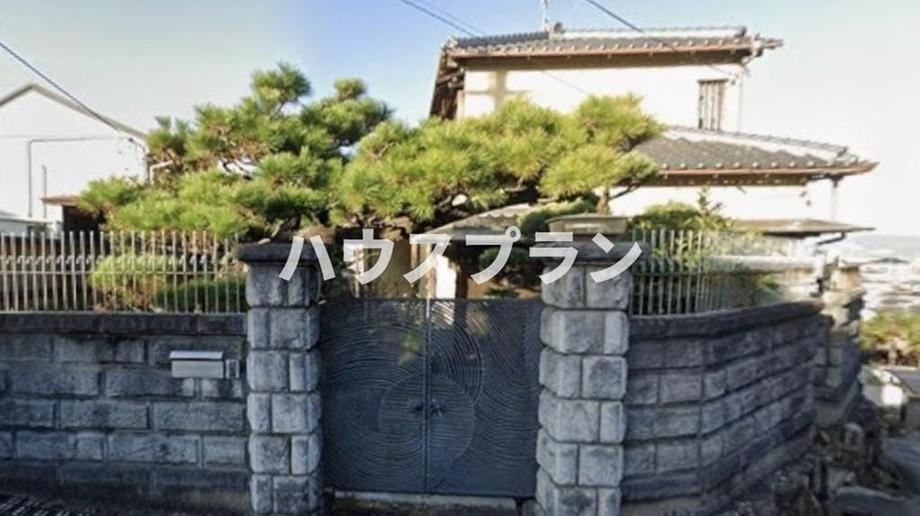 3DK house in Hirakata, Osaka - Photo 1