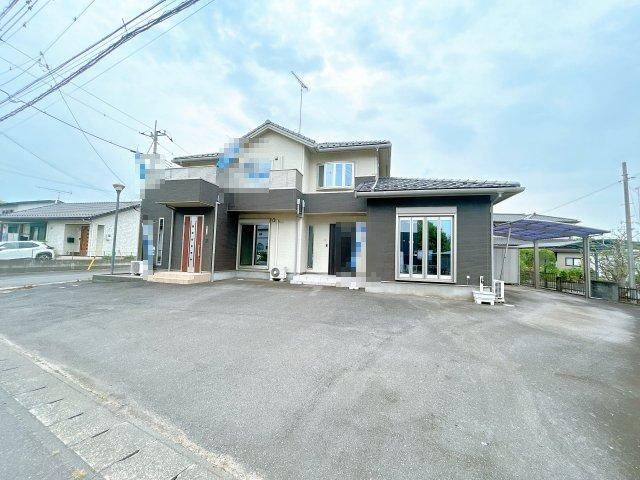 5LDK+S house in Shimotsuma, Ibaraki - Photo 1
