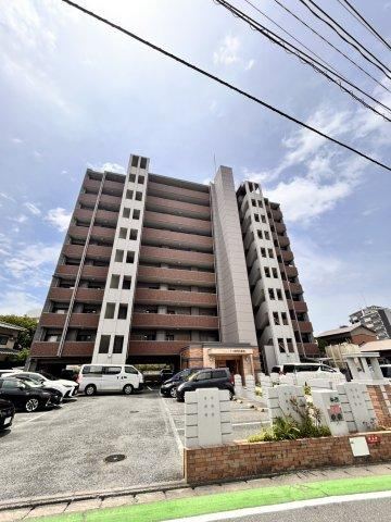 2LDK apartment in Hakata Ward, Fukuoka - Photo 1