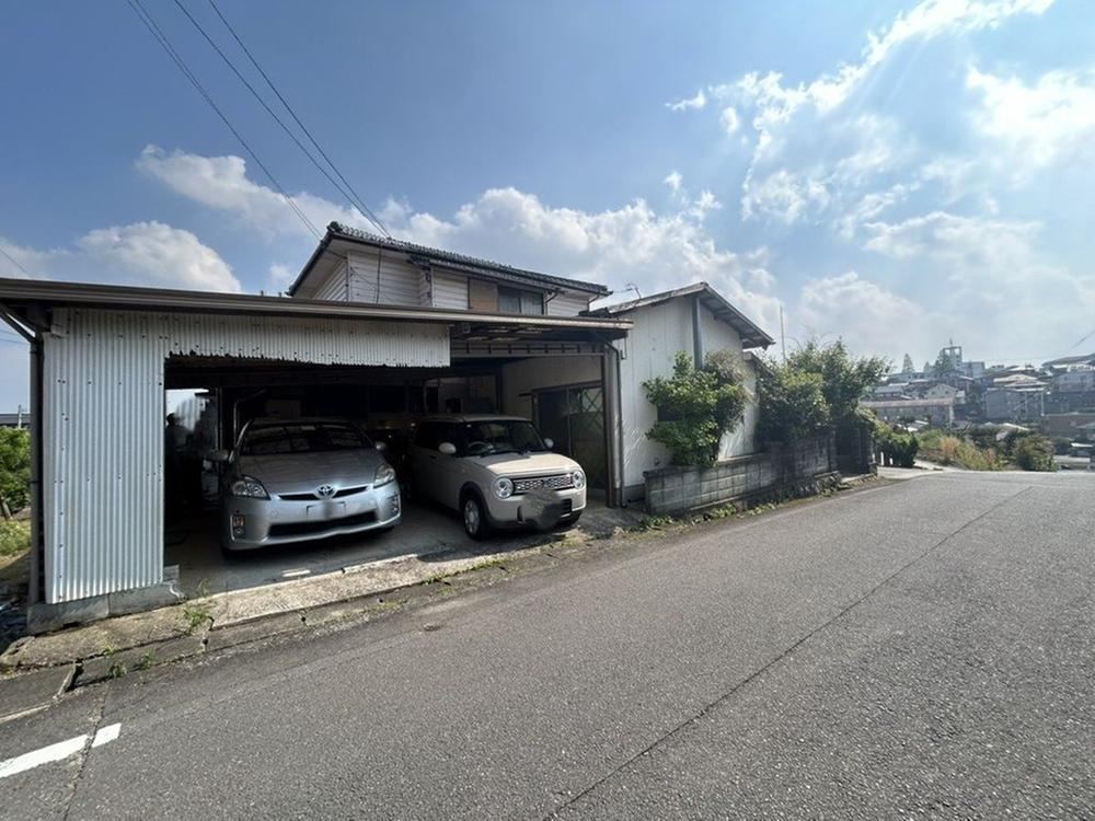 5LDK house in Isahaya, Nagasaki - Photo 1