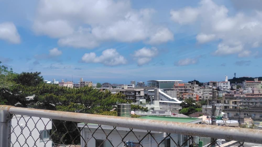 2LDK apartment in Naha, Okinawa - photo 3