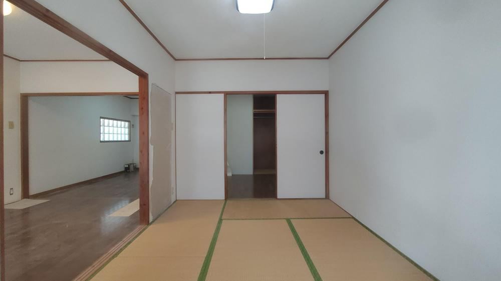 2LDK apartment in Naha, Okinawa - photo 5