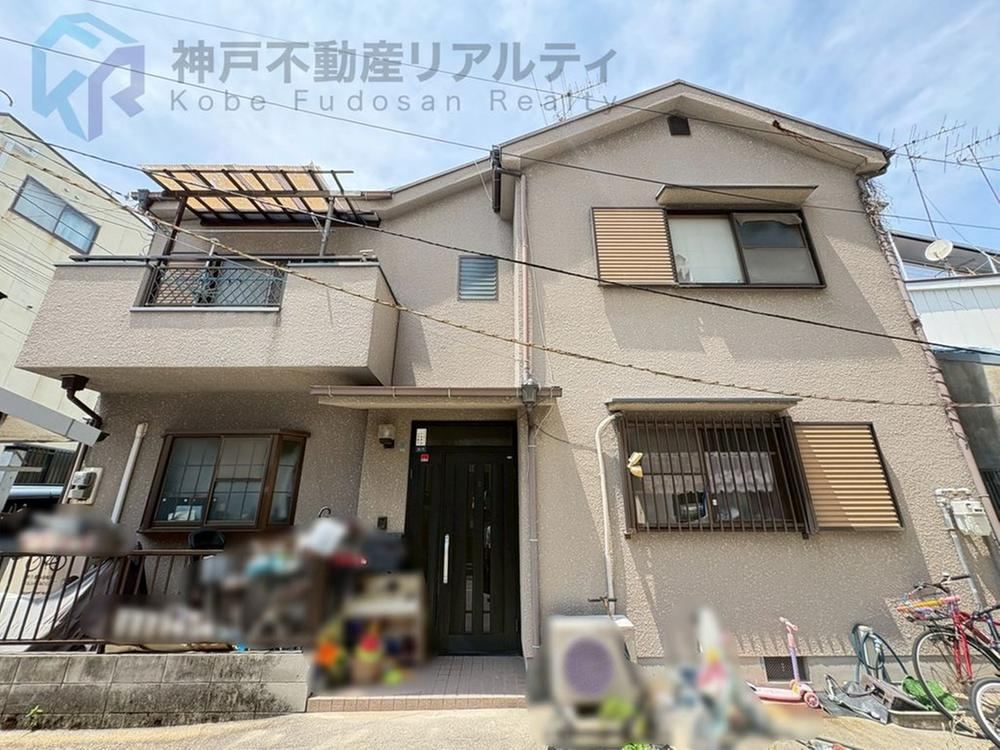 5LDK house in Chuo Ward, Kobe, Hyogo - Photo 1