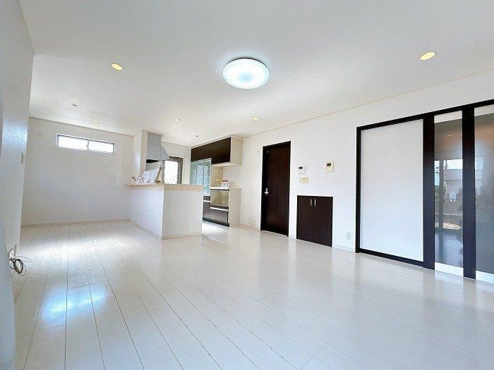 4LDK house in Naka Ward, Okayama - Photo 1