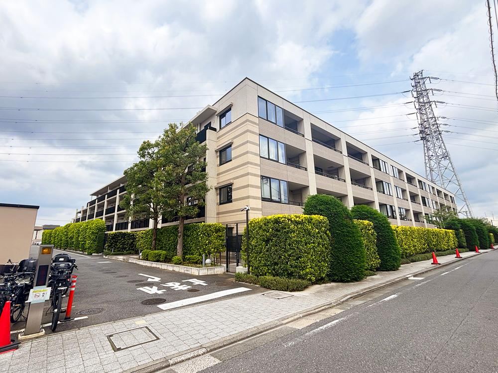 3LDK apartment in Nerima Ward, Tokyo - Photo 1