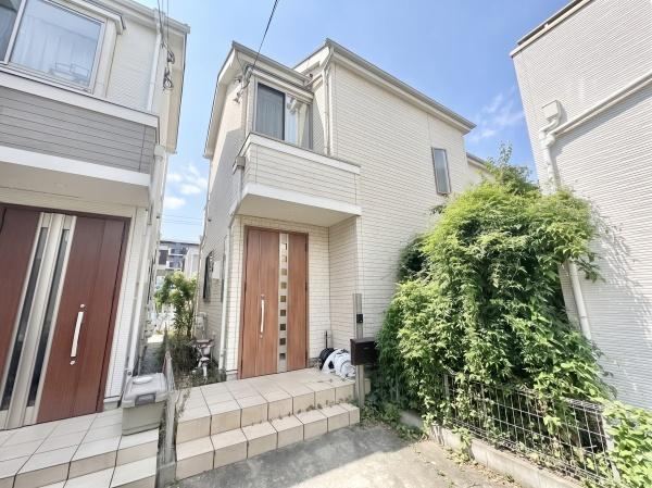 4LDK house in Kita Ward, Saitama - Photo 1