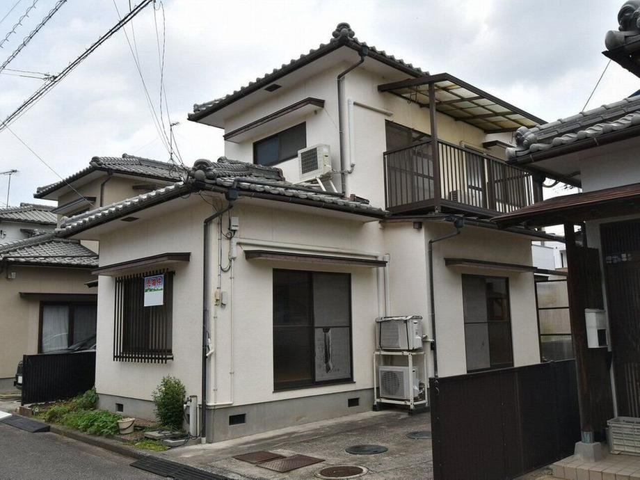 4DK house in Matsuyama, Ehime - Photo 1