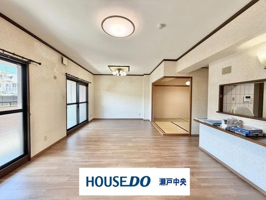3LDK apartment in Seto, Aichi - Photo 1