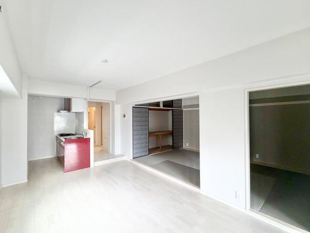 4LDK apartment in Naka Ward, Nagoya, Aichi - Photo 1