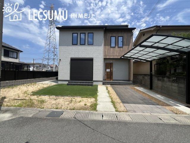 4LDK house in Himeji, Hyogo - Photo 1