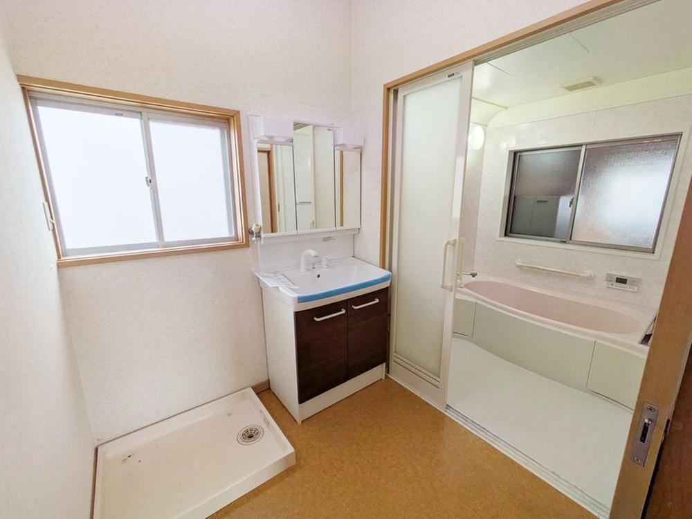 3LDK house in Sanyoonoda, Yamaguchi - Photo 1