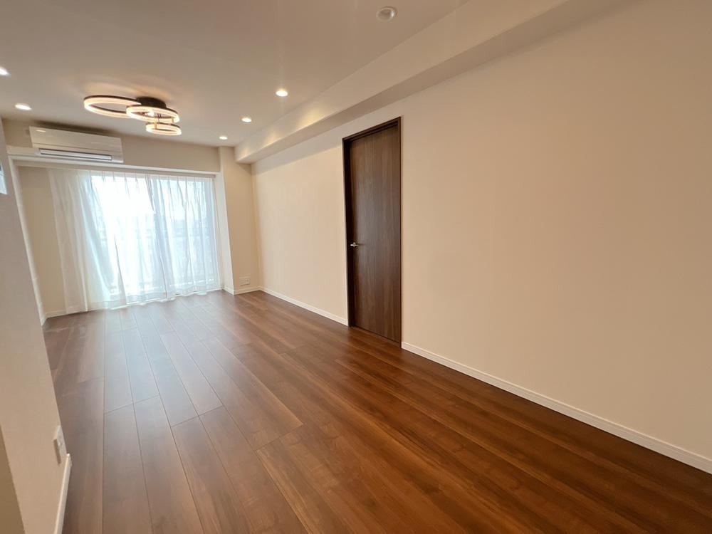 3LDK apartment in Arakawa Ward, Tokyo - Photo 1