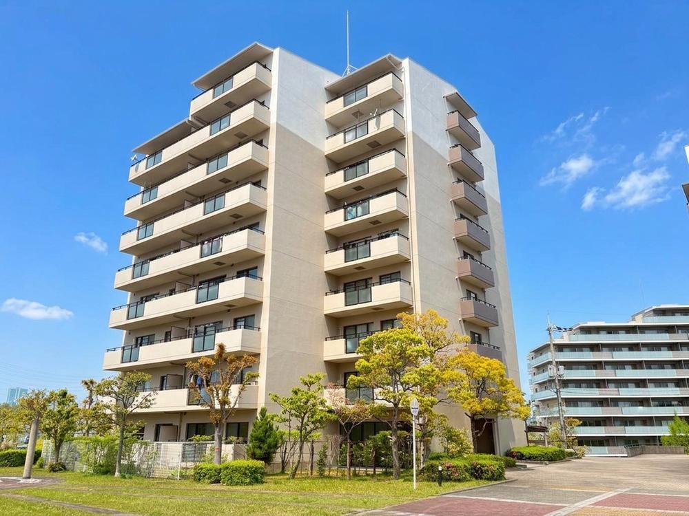 4LDK apartment in Sanda, Hyogo - Photo 1