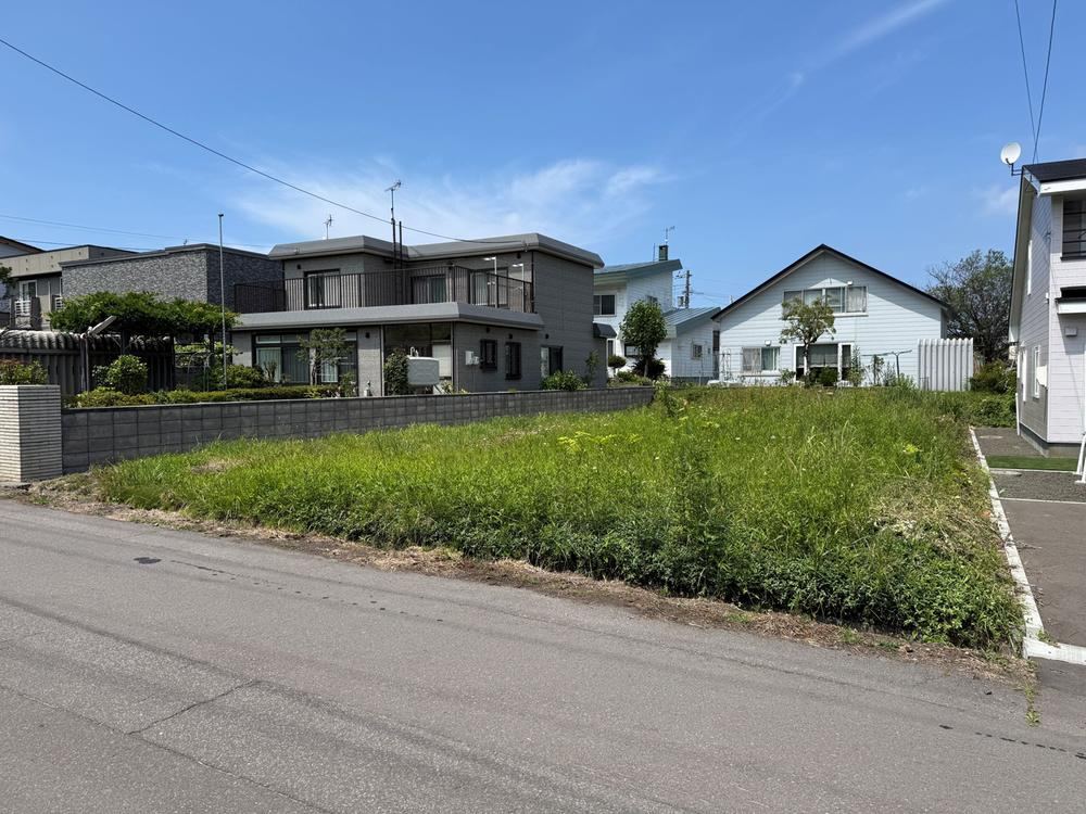 318 m² land in Otaru, Hokkaido - Photo 1