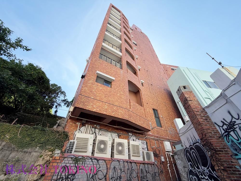 2LDK apartment in Naha, Okinawa - Photo 1