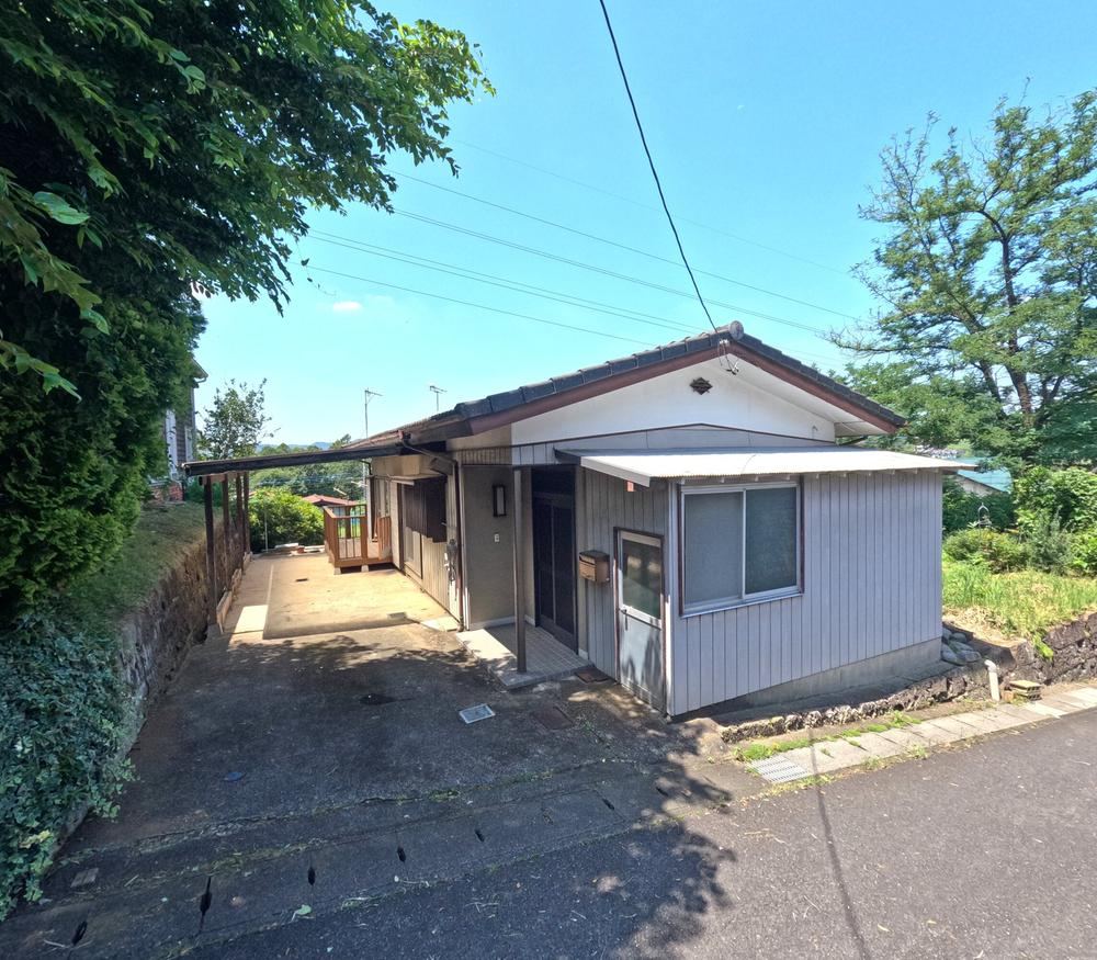 2DK house in Ashikaga, Tochigi - Photo 1