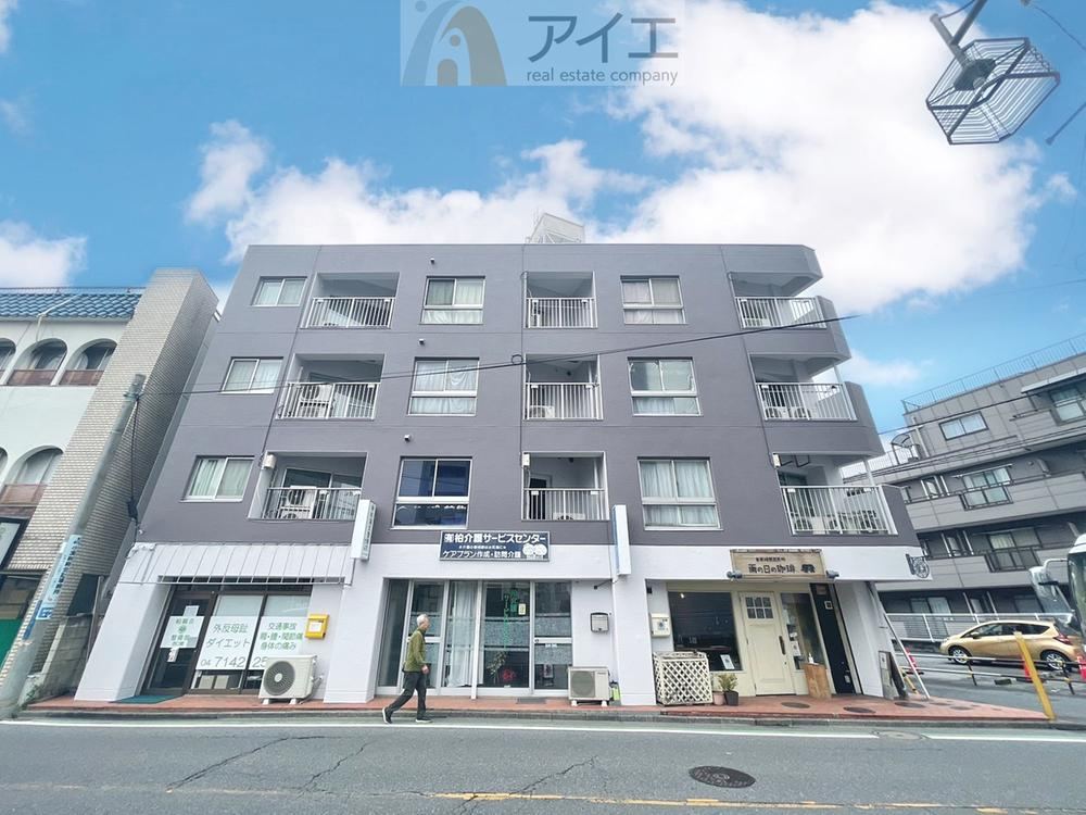 2LDK apartment in Kashiwa, Chiba - Photo 1