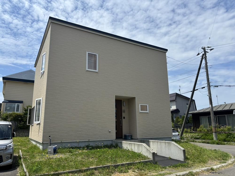 4LDK house in Kitahiroshima, Hokkaido - Photo 1