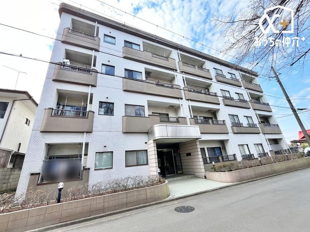 4LDK apartment in Tokorozawa, Saitama - Photo 1