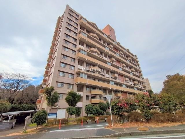 3LDK apartment in Asahi Ward, Yokohama, Kanagawa - Photo 1