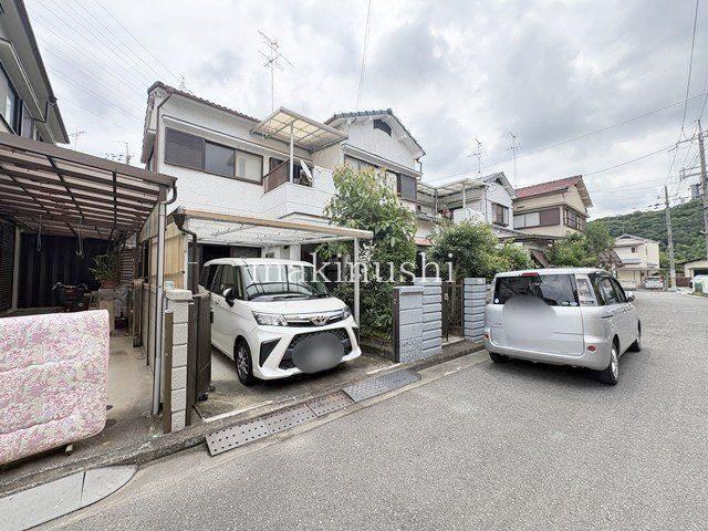 5DK house in Kawachinagano, Osaka - Photo 1