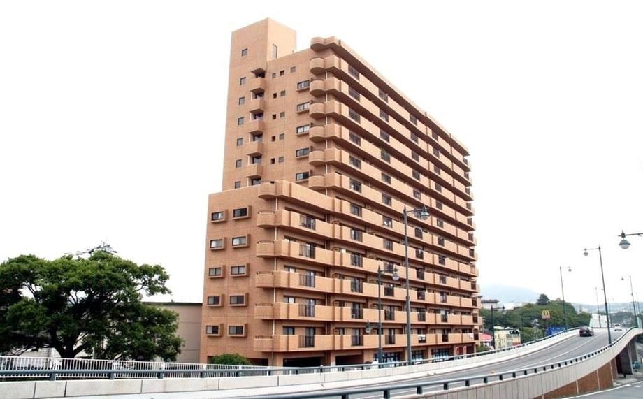 2LDK apartment in Shimonoseki, Yamaguchi - Photo 1