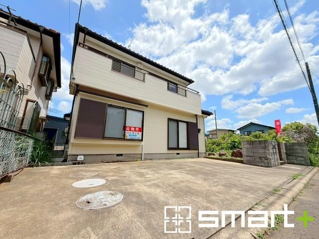 5LDK house in Ushiku, Ibaraki - Photo 1