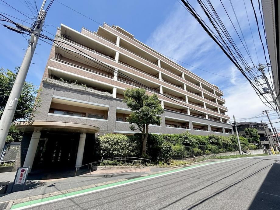 3LDK+S apartment in Funabashi, Chiba - Photo 1