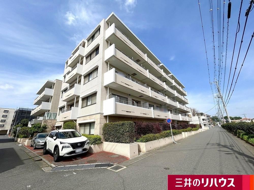3LDK apartment in Fujimi, Saitama - Photo 1