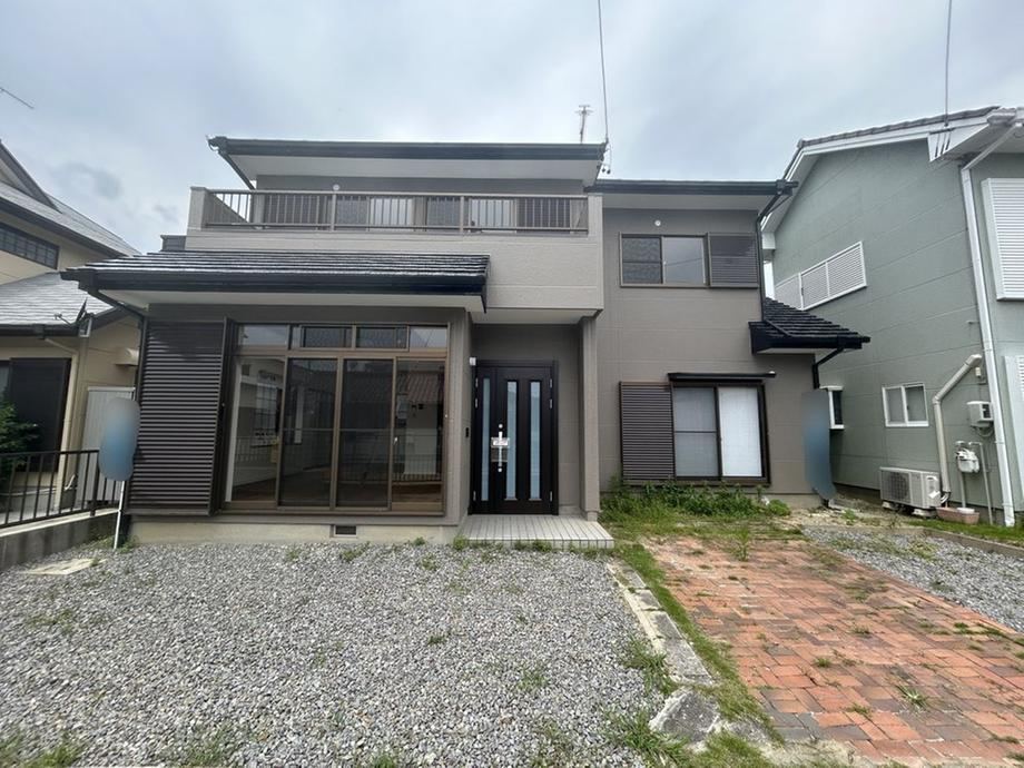 4LDK house in Toyohashi, Aichi - Photo 1