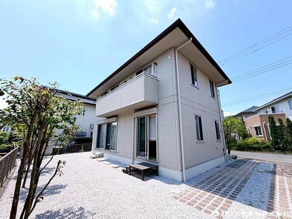 5LDK house in Hachioji, Tokyo - Photo 1