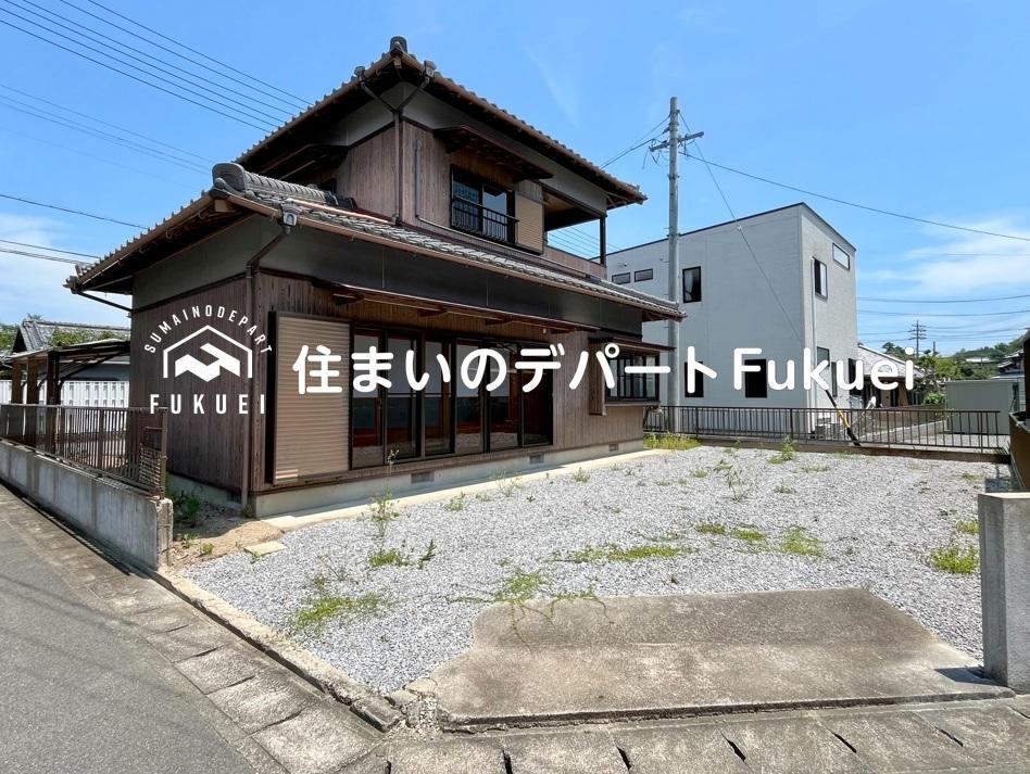 5LDK house in Kameyama, Mie - Photo 1