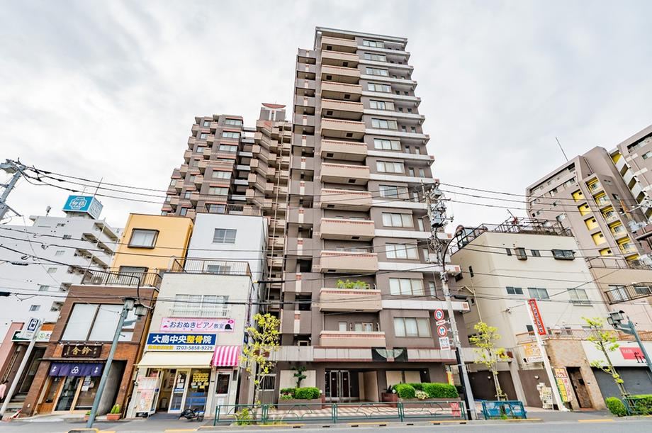 2LDK+S apartment in Koto Ward, Tokyo - Photo 1