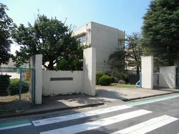 4LDK house in Matsudo, Chiba - Photo 1