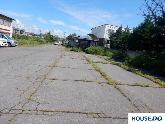 2577 m² land in Hirosaki, Aomori - Photo 1