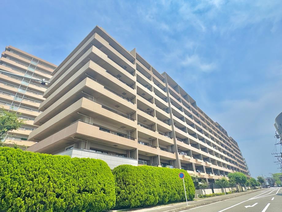 3LDK apartment in Yokosuka, Kanagawa - Photo 1