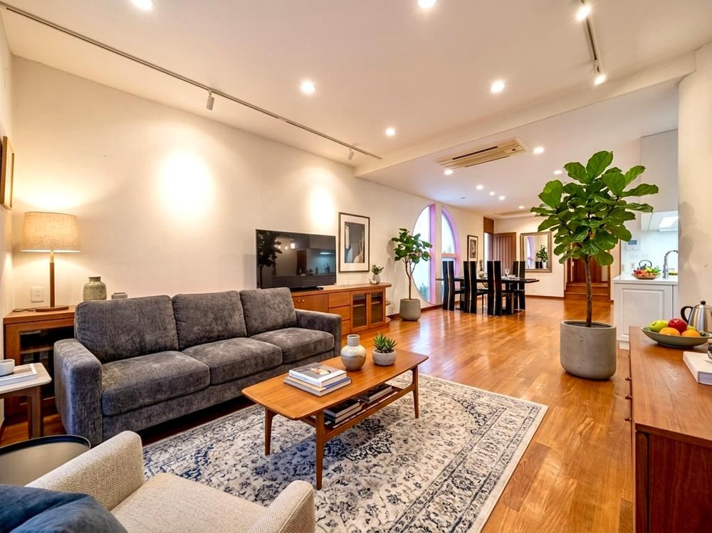 4LDK+S house in Setagaya Ward, Tokyo - Photo 1