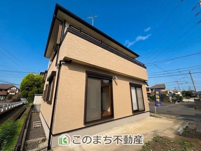 4LDK+S house in Oyama, Tochigi - Photo 1