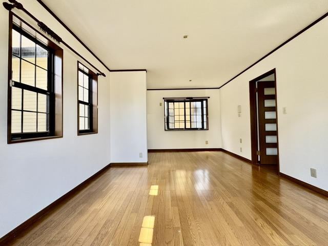 4LDK house in Minuma Ward, Saitama - Photo 1