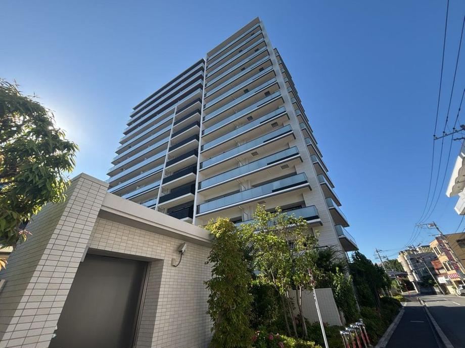 3LDK+S apartment in Ebina, Kanagawa - Photo 1