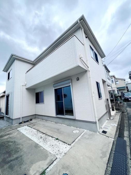 4LDK house in Ebina, Kanagawa - Photo 1
