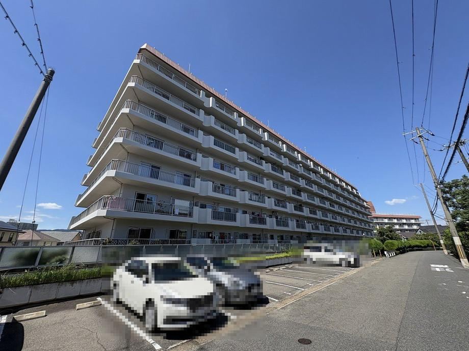 3LDK apartment in Suita, Osaka - Photo 1
