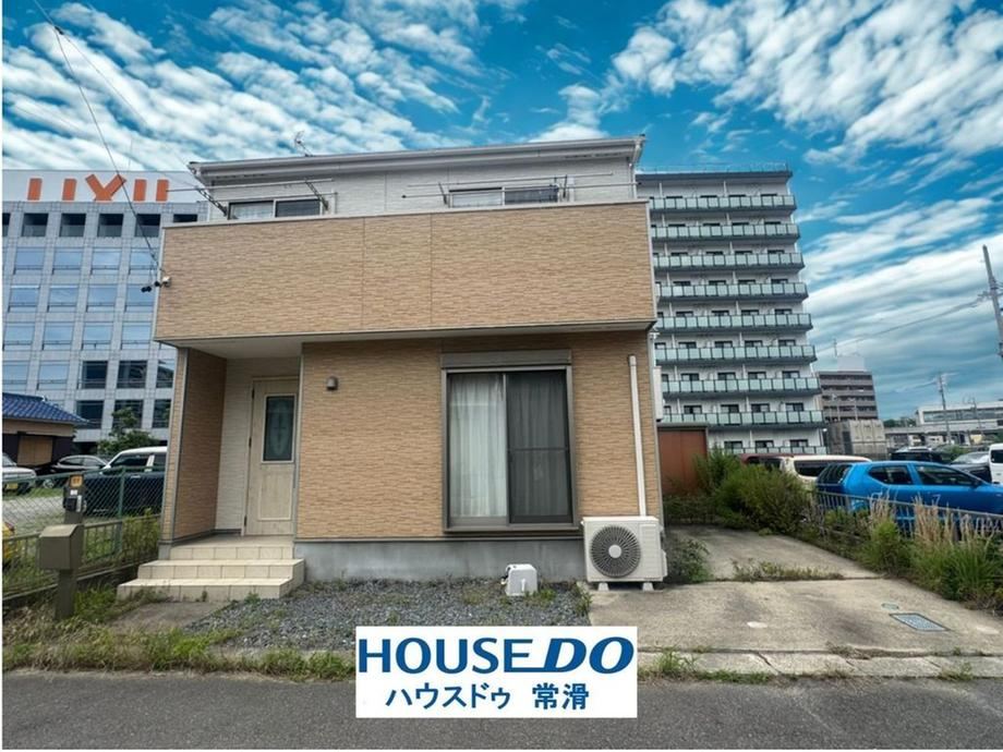 4LDK house in Tokoname, Aichi - Photo 1