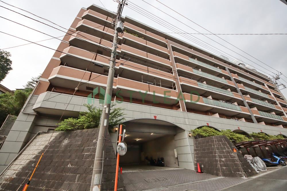 3LDK apartment in Hodogaya Ward, Yokohama, Kanagawa - Photo 1