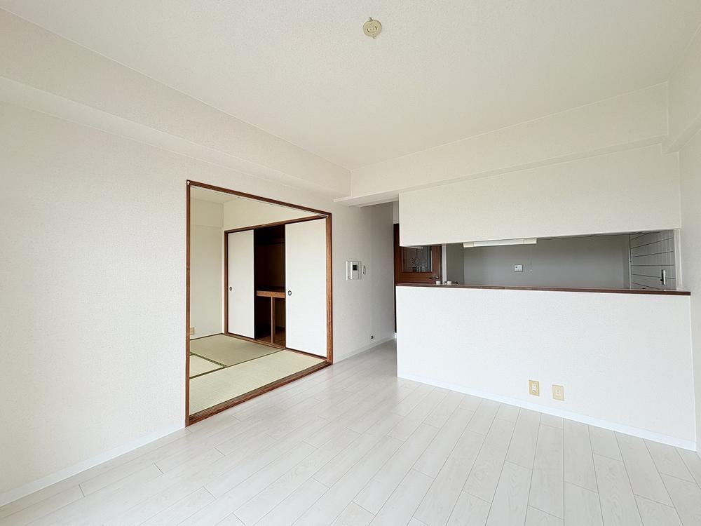 3LDK apartment in Izumi, Osaka - Photo 1